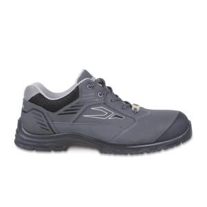 Action nubuck shoe, water-repellent, with anti-abrasion insert in toe cap area